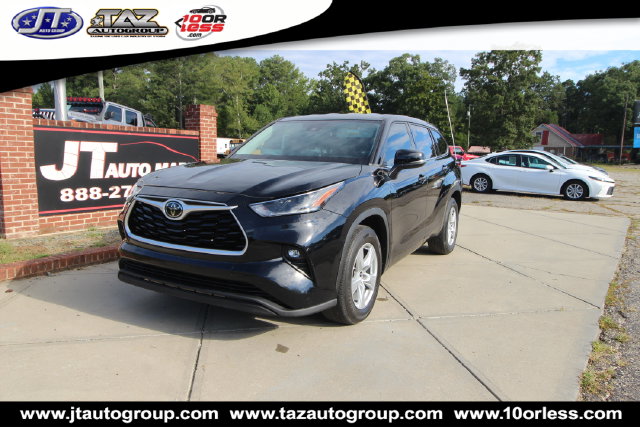 Used 2021 Toyota Highlander LE SUV