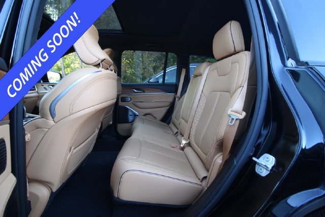 Used 2023 Jeep Grand Cherokee Summit Reserve 4xe SUV