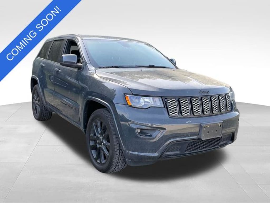 Used 2018 Jeep Grand Cherokee Altitude SUV