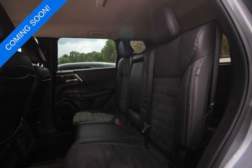 Used 2023 Mitsubishi Outlander SE SUV