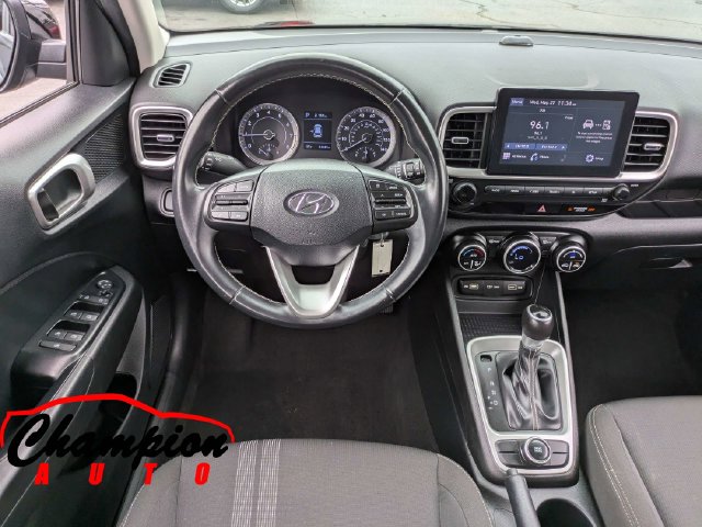 2022 Hyundai Venue SEL - Photo 19