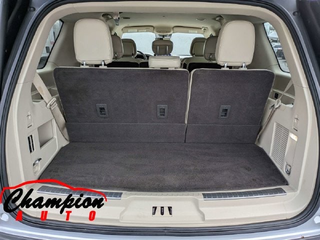 2019 Lincoln Navigator Select - Photo 16