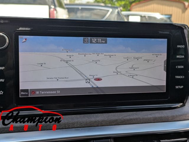 2022 Kia K5 EX - Photo 22