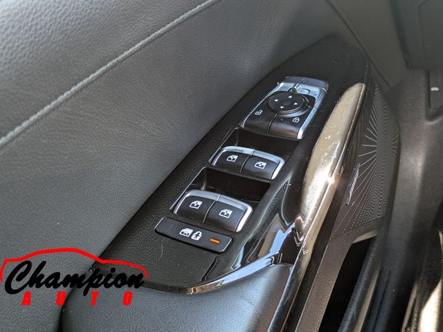 2022 Kia K5 EX - Photo 26