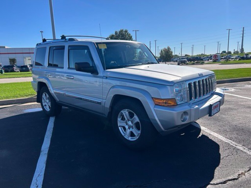 Used 2008 Jeep Commander Limited SUV