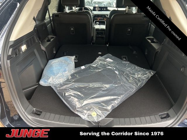2025 Mazda CX-90 Preferred Package - Photo 17