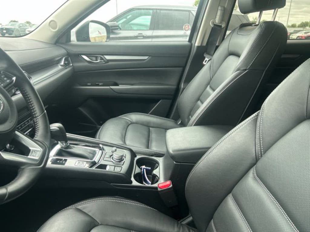 Certified 2025 Mazda CX-5 2.5 S Preferred Package SUV