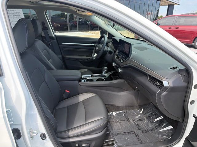 2023 Nissan Altima SL - Photo 18