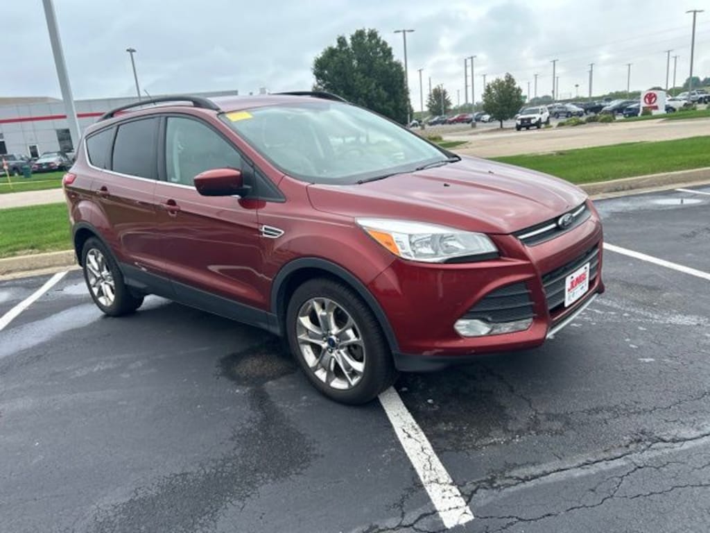 Used 2016 Ford Escape SE SUV