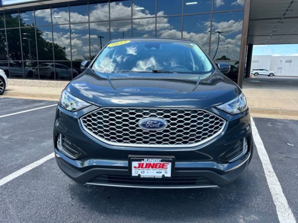 Used 2023 Ford Edge SEL SUV