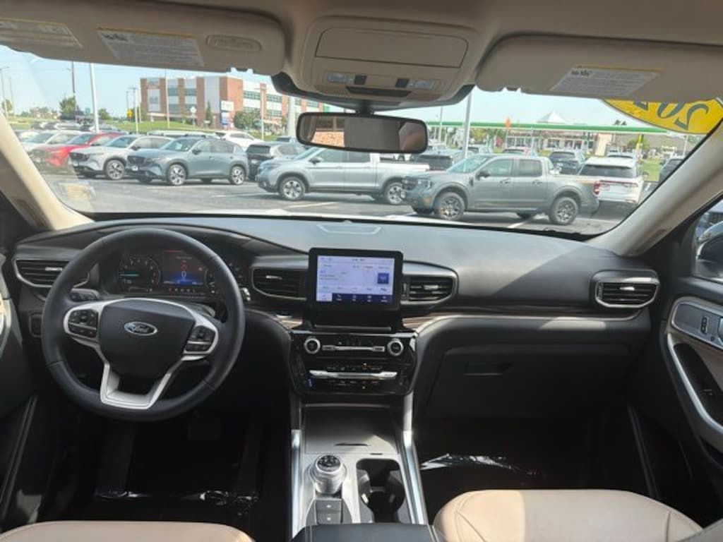Used 2024 Ford Explorer Limited SUV