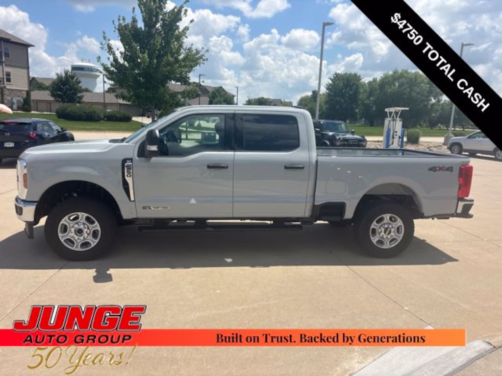 New 2026 Ford F-250SD XLT Truck