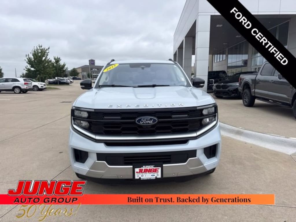 Certified 2025 Ford Expedition Max Platinum SUV