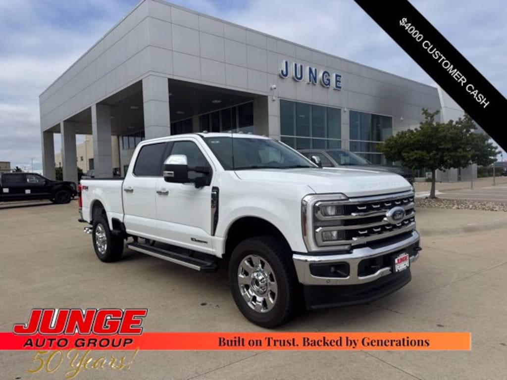New 2026 Ford F-350SD Lariat Truck