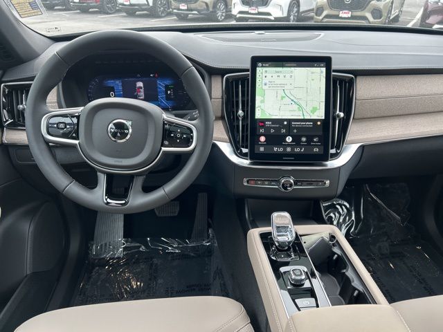 New 2026 Volvo XC90 plug-in hybrid T8 Plus 7-Seater SUV