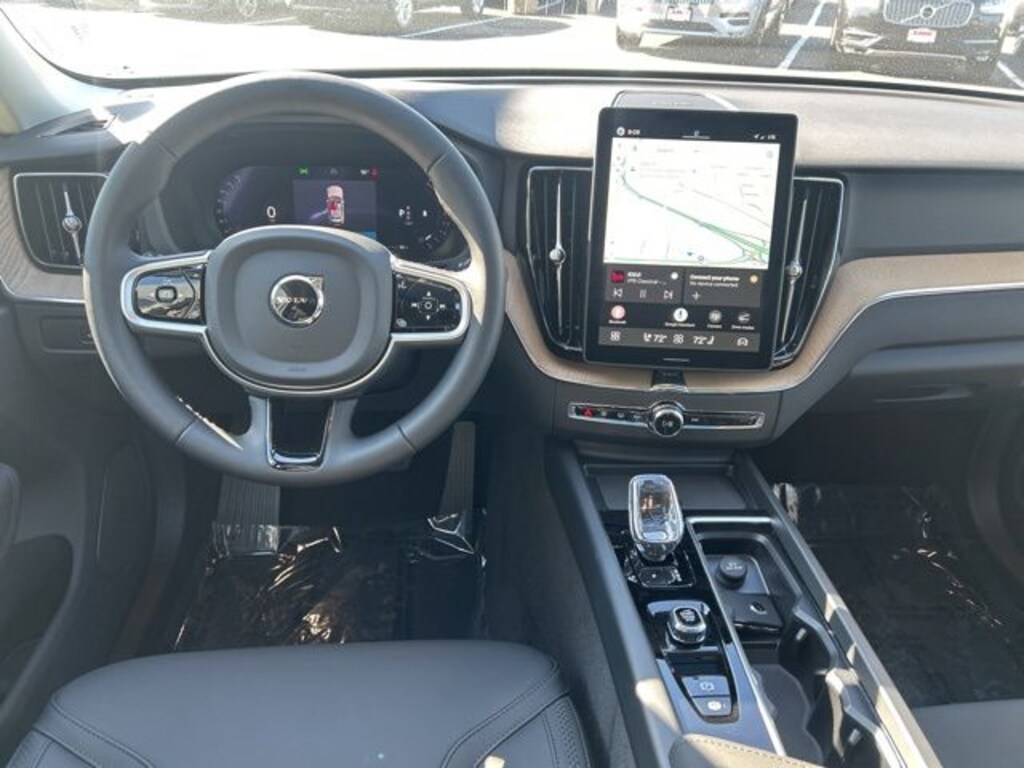 New 2026 Volvo XC60 B5 Plus SUV