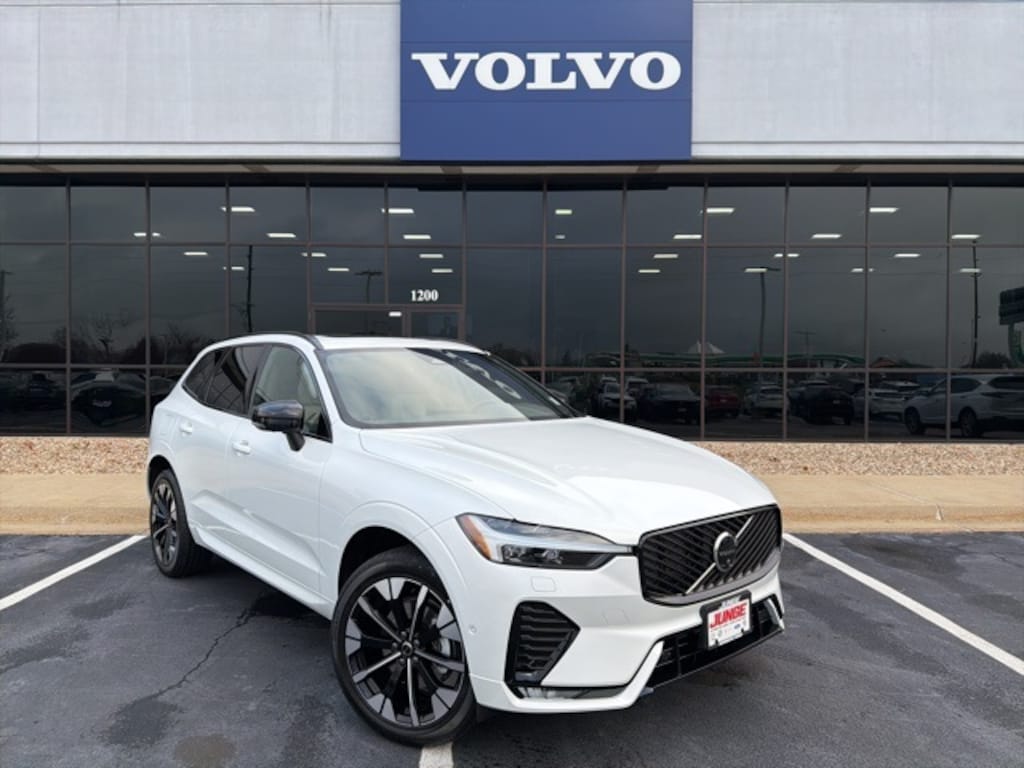 New 2026 Volvo XC60 B5 Plus SUV