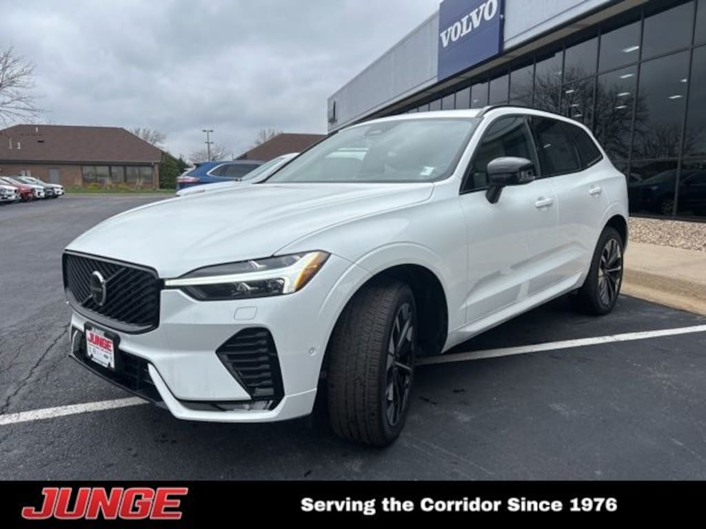 New 2026 Volvo XC60 B5 Plus SUV