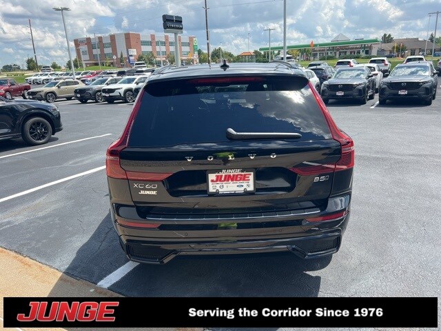 2026 Volvo XC60 Plus - Photo 20