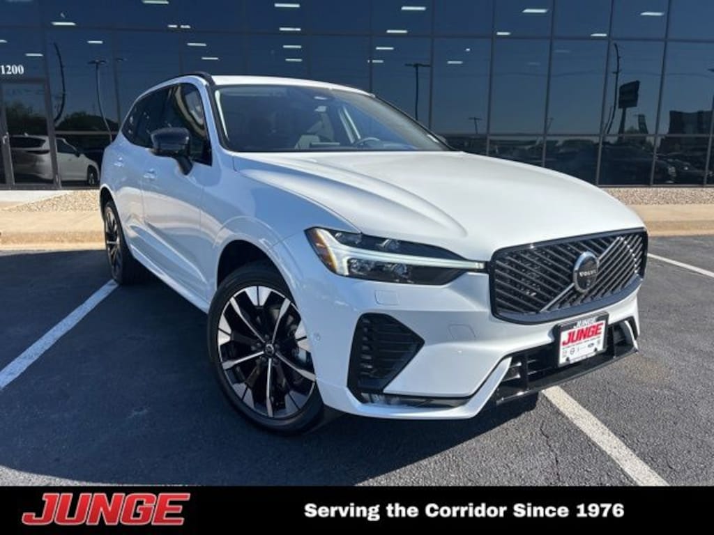 New 2026 Volvo XC60 B5 Plus SUV