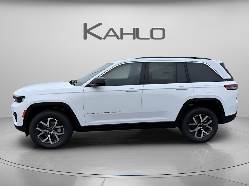 New 2027 Jeep Grand Cherokee Laredo X Sport Utility