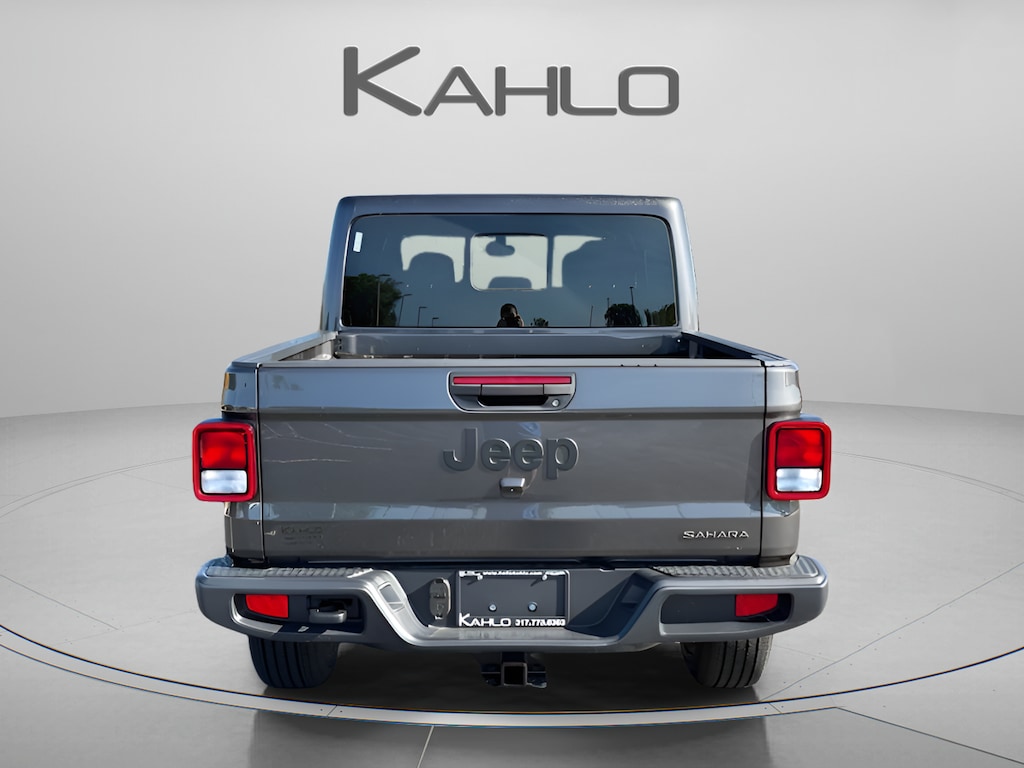 New 2026 Jeep Gladiator Sahara Pickup