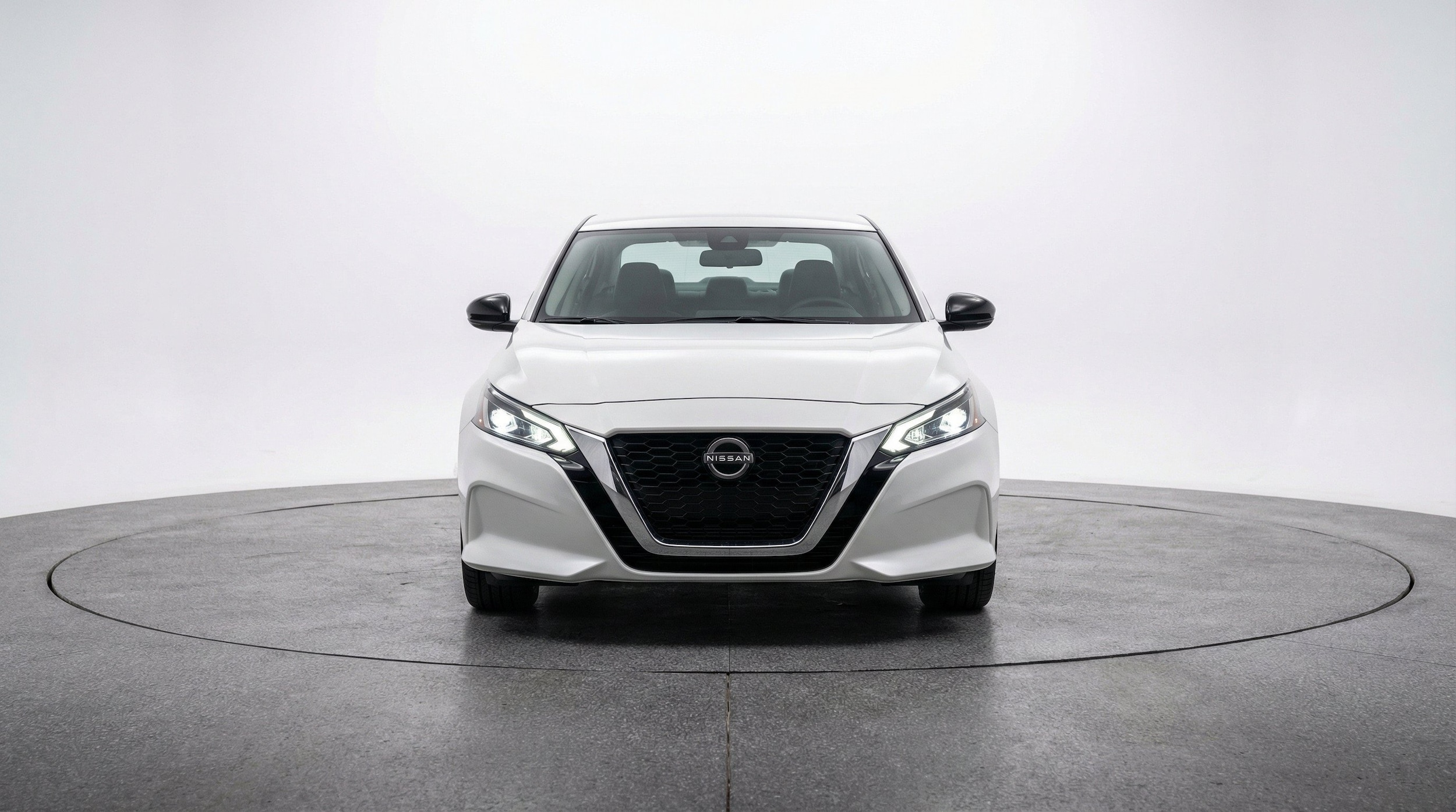 Thumbnail: 2025 Nissan Altima - 2