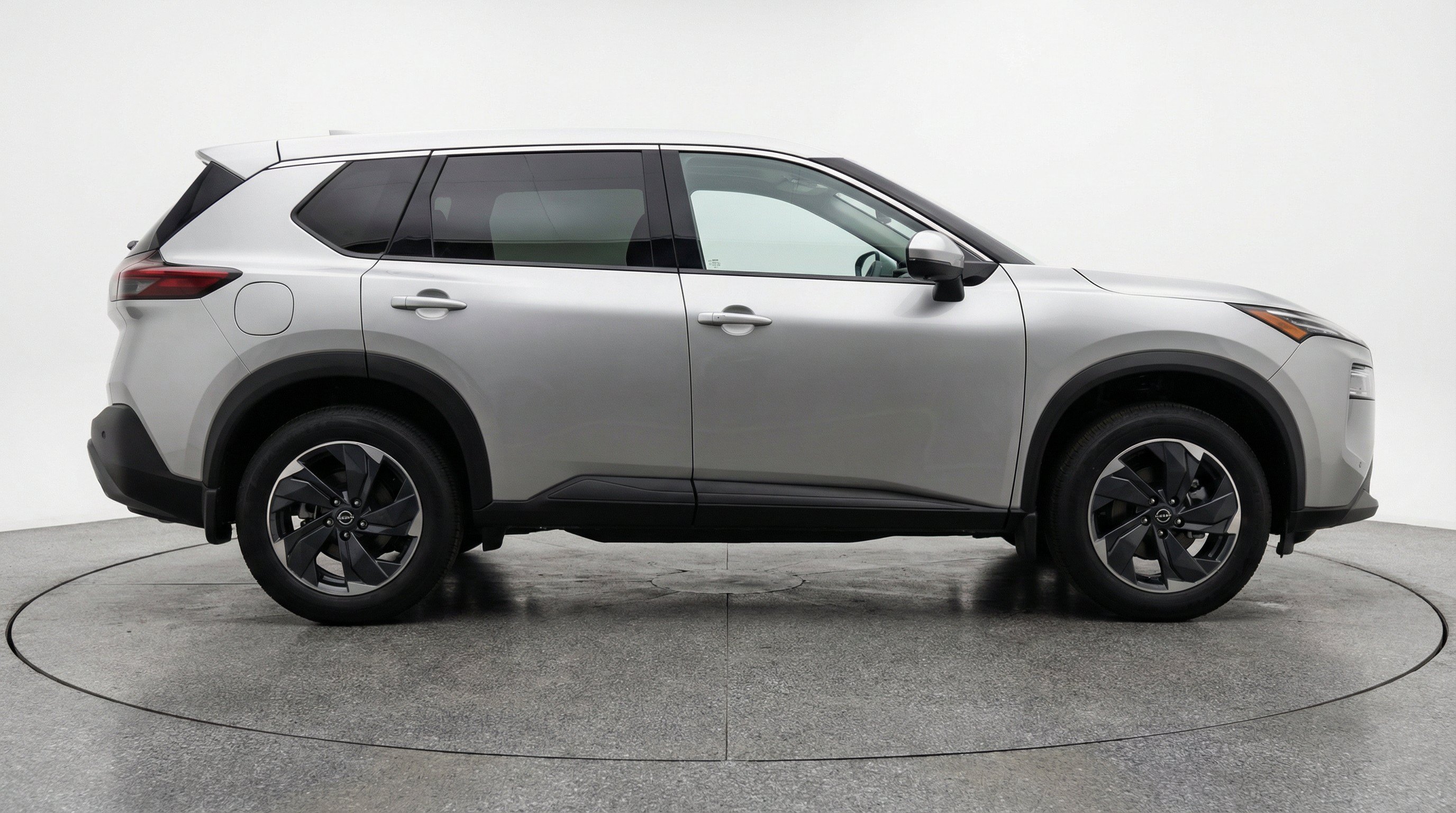 Thumbnail: 2025 Nissan Rogue - 10