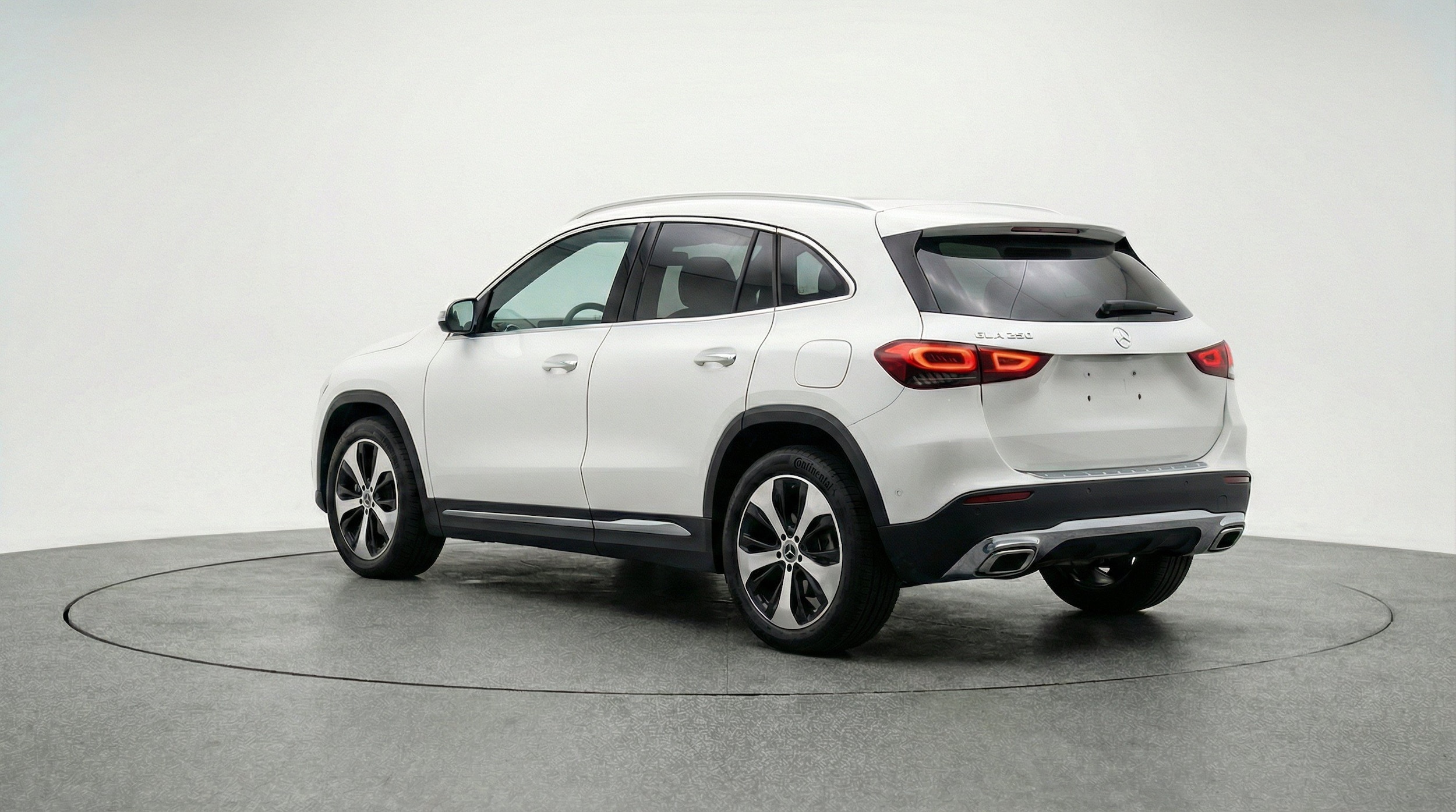 Thumbnail: 2025 Mercedes-Benz GLA - 6