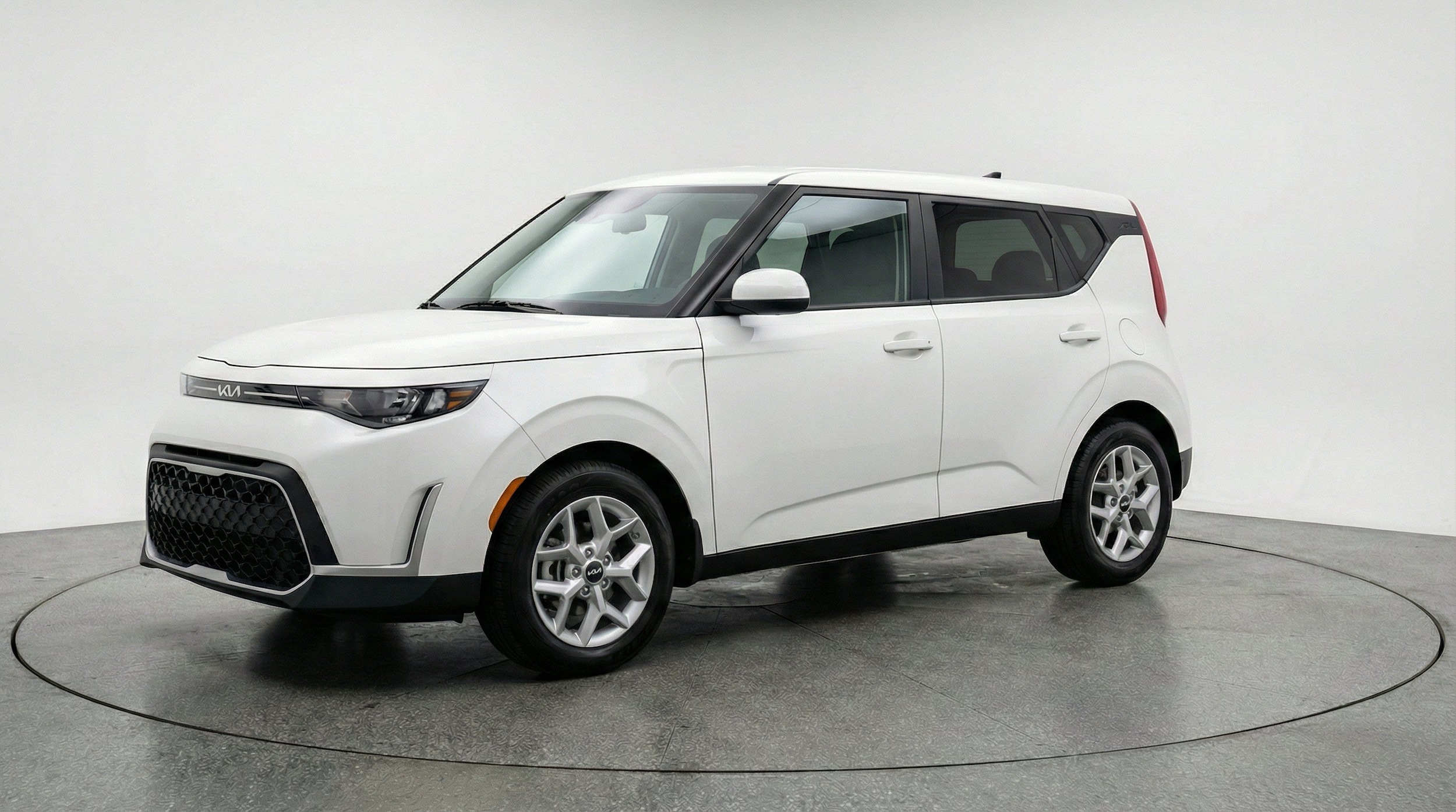 Thumbnail: 2025 Kia Soul - 3
