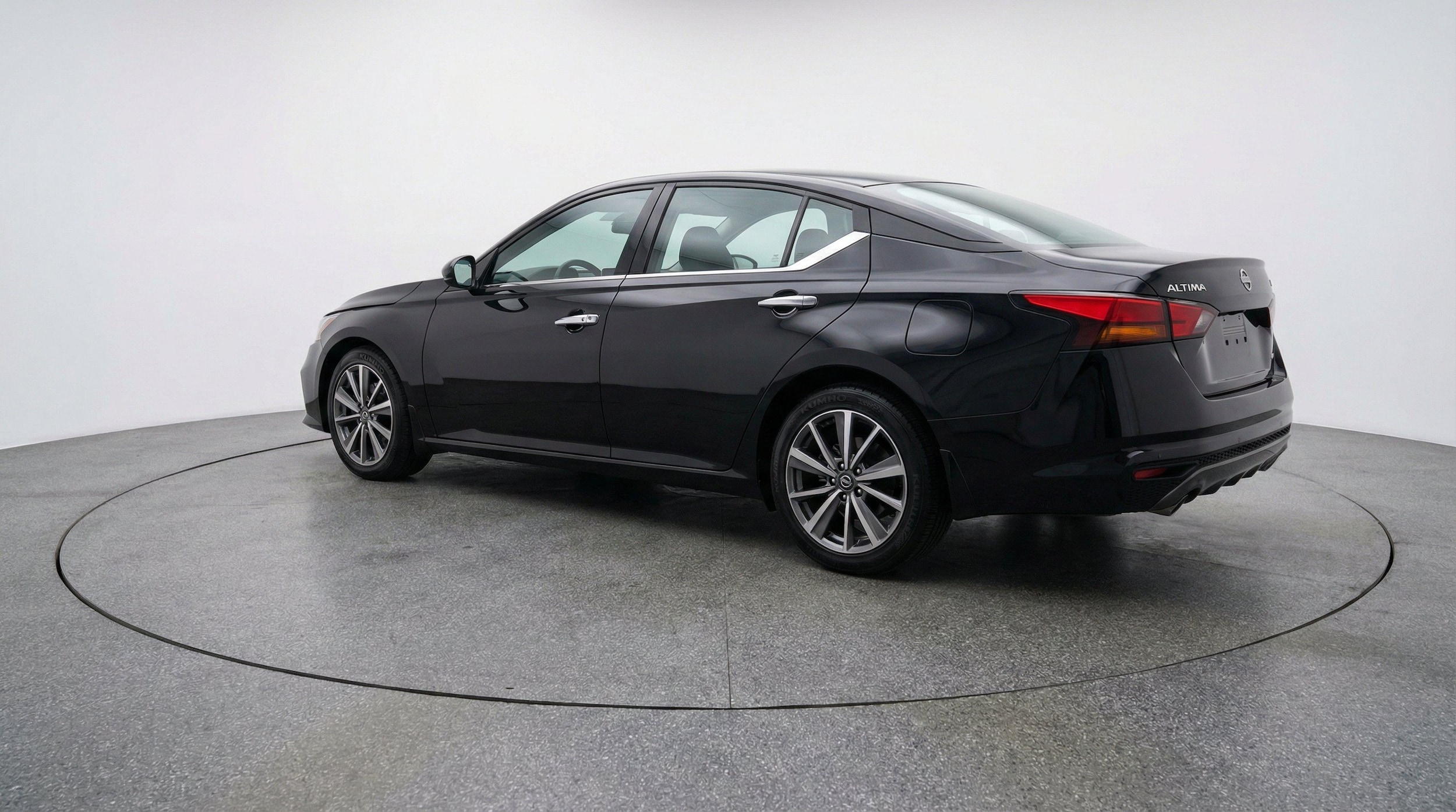 Thumbnail: 2025 Nissan Altima - 6