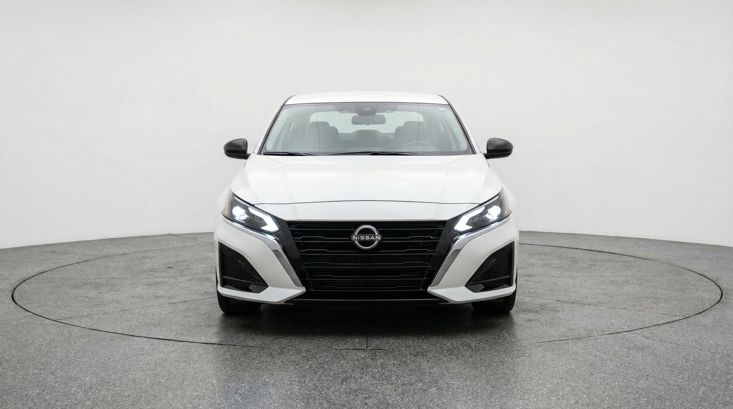 Thumbnail: 2025 Nissan Altima - 2