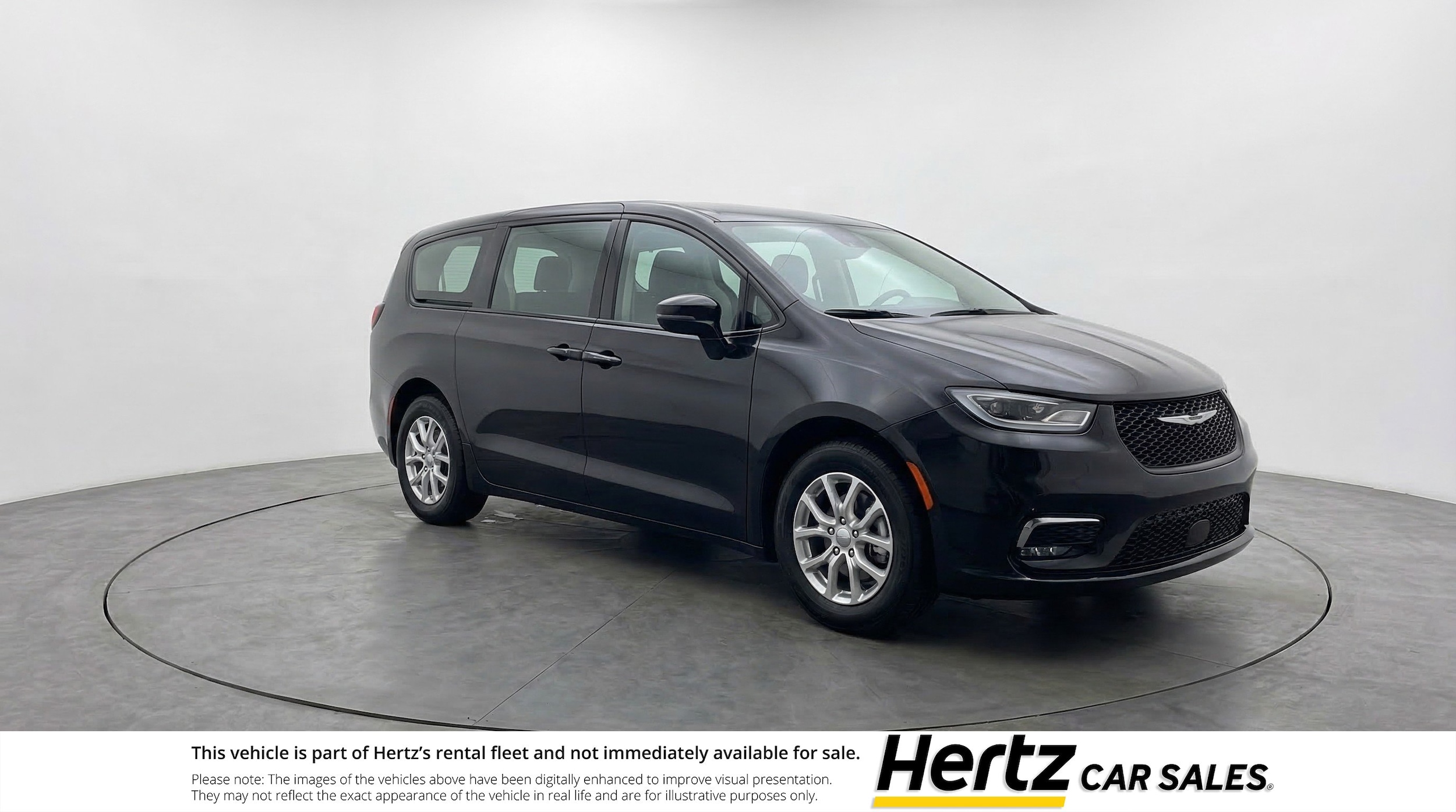 2024 Chrysler Voyager