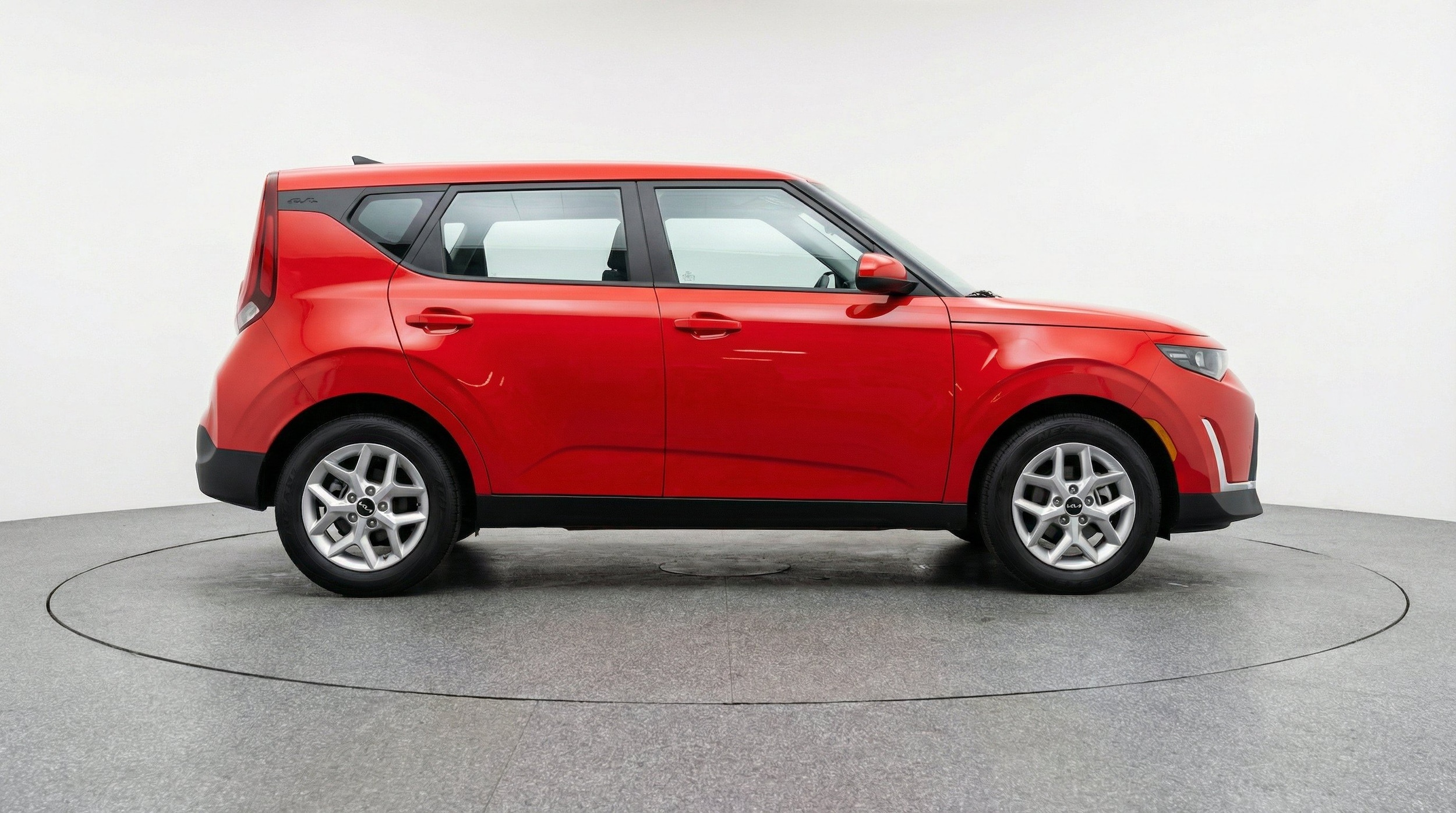 Thumbnail: 2025 Kia Soul - 10