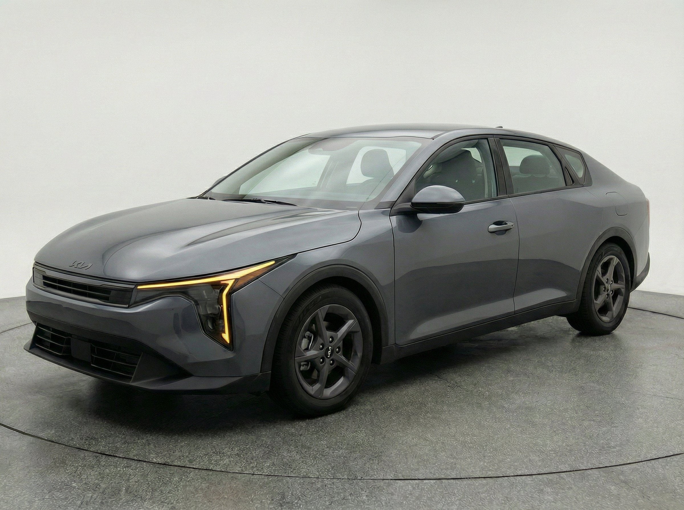 Thumbnail: 2025 Kia K4 - 3