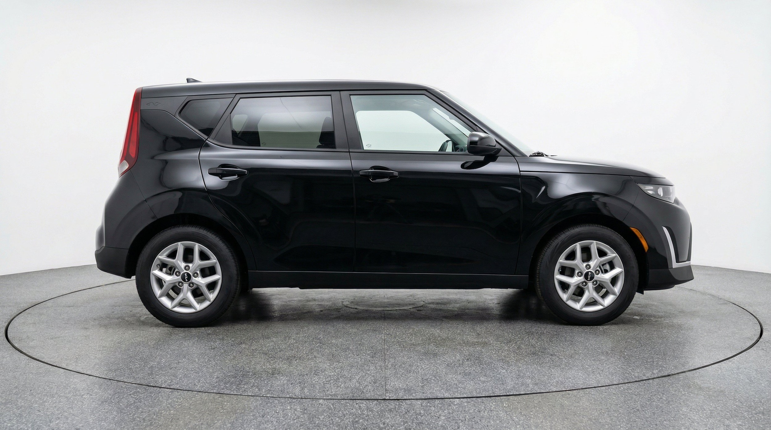 Thumbnail: 2025 Kia Soul - 10