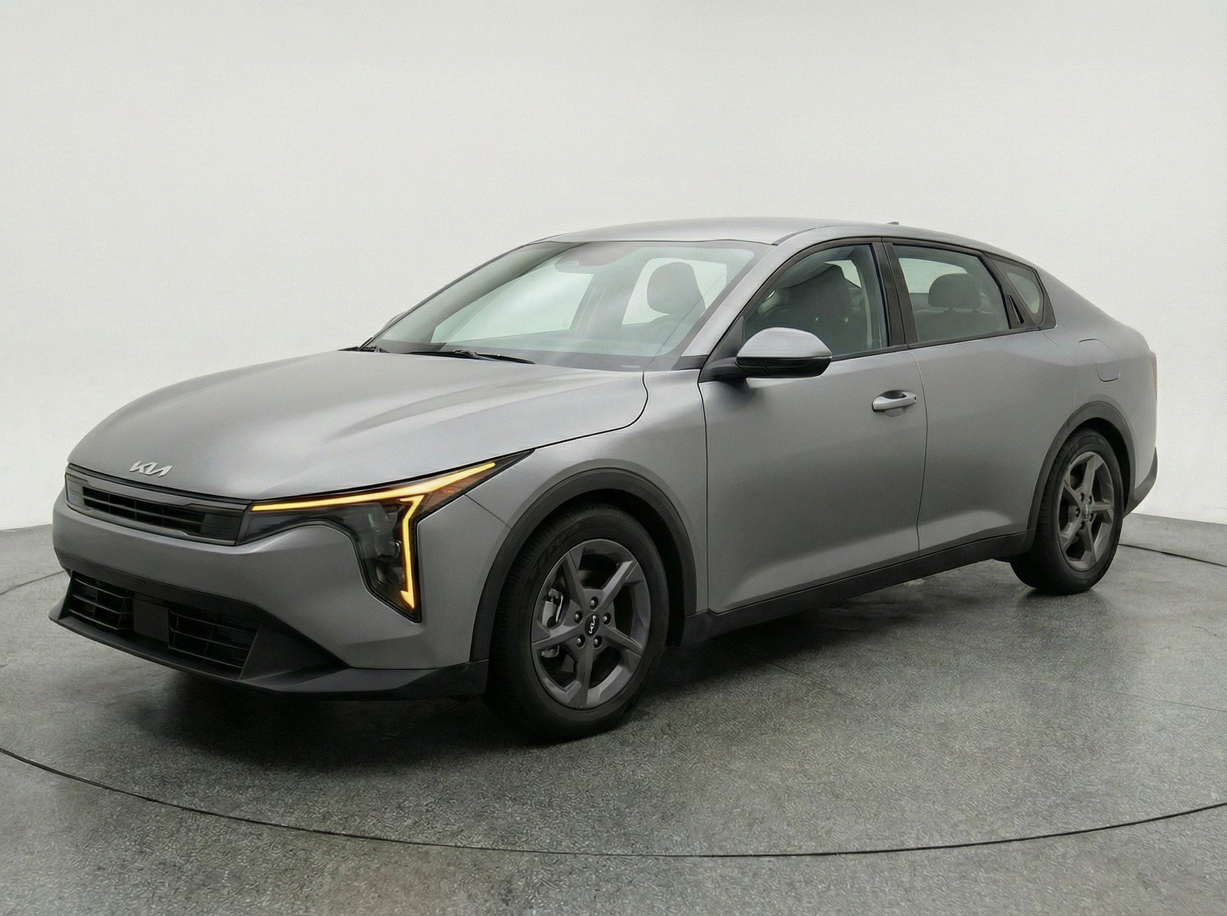 Thumbnail: 2025 Kia K4 - 3