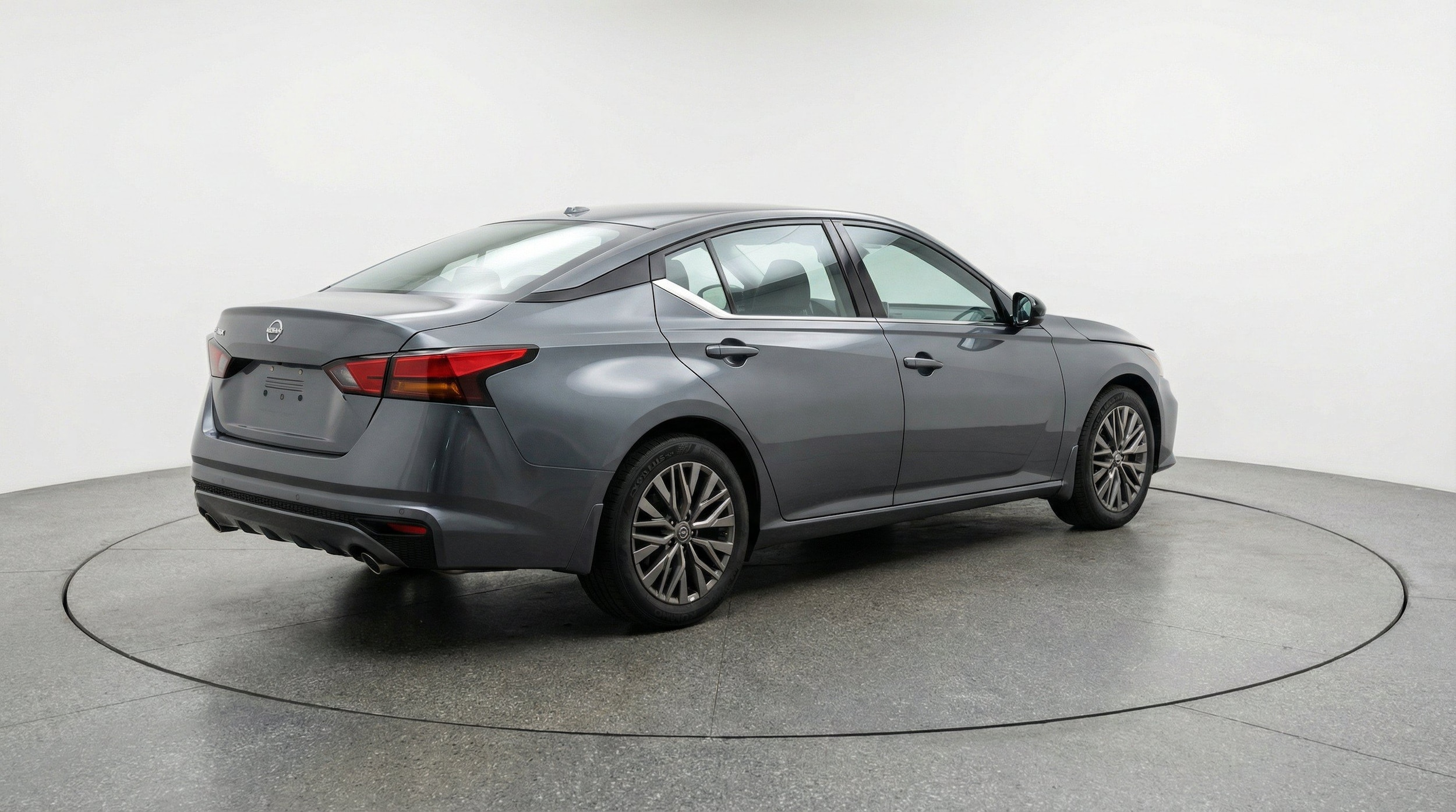 Thumbnail: 2025 Nissan Altima - 9