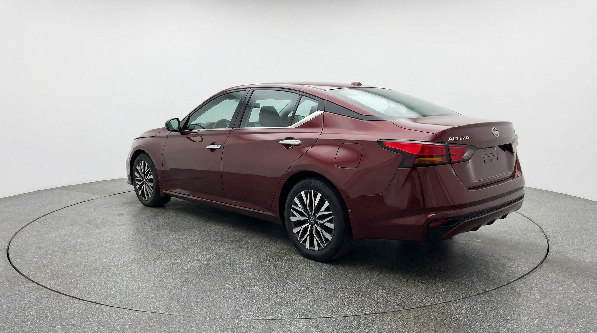 Thumbnail: 2025 Nissan Altima - 6