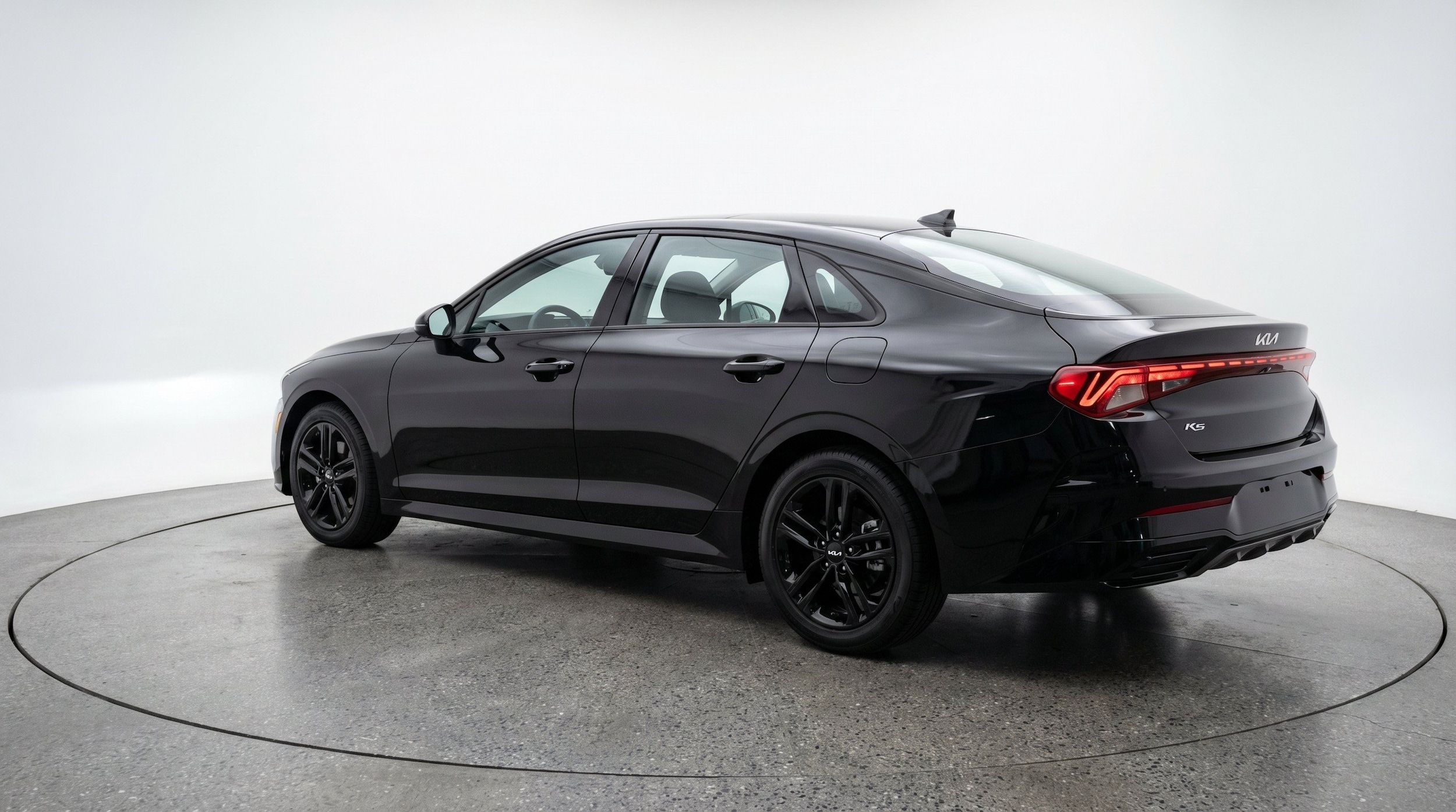 Thumbnail: 2025 Kia K5 - 6