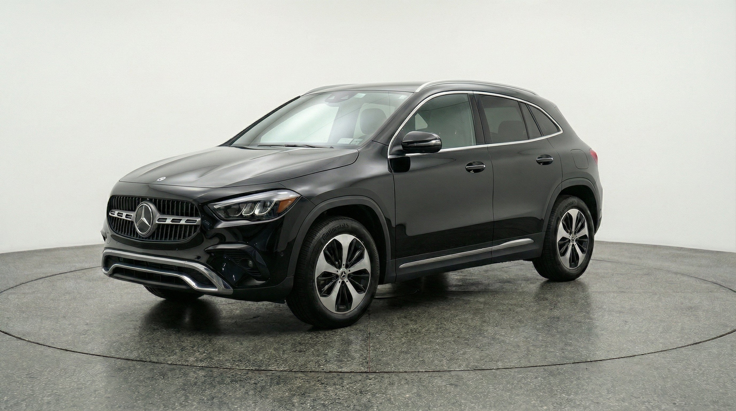 Thumbnail: 2025 Mercedes-Benz GLA - 3