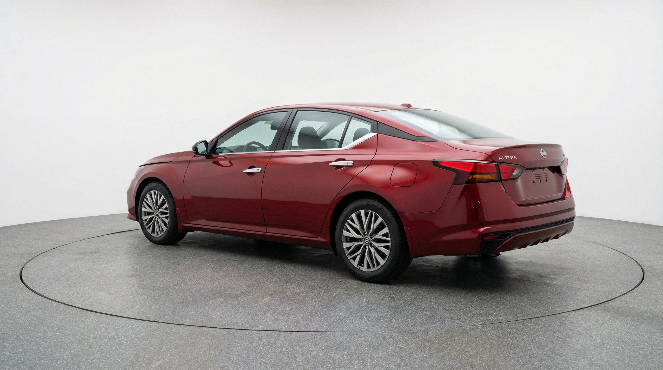 Thumbnail: 2025 Nissan Altima - 6