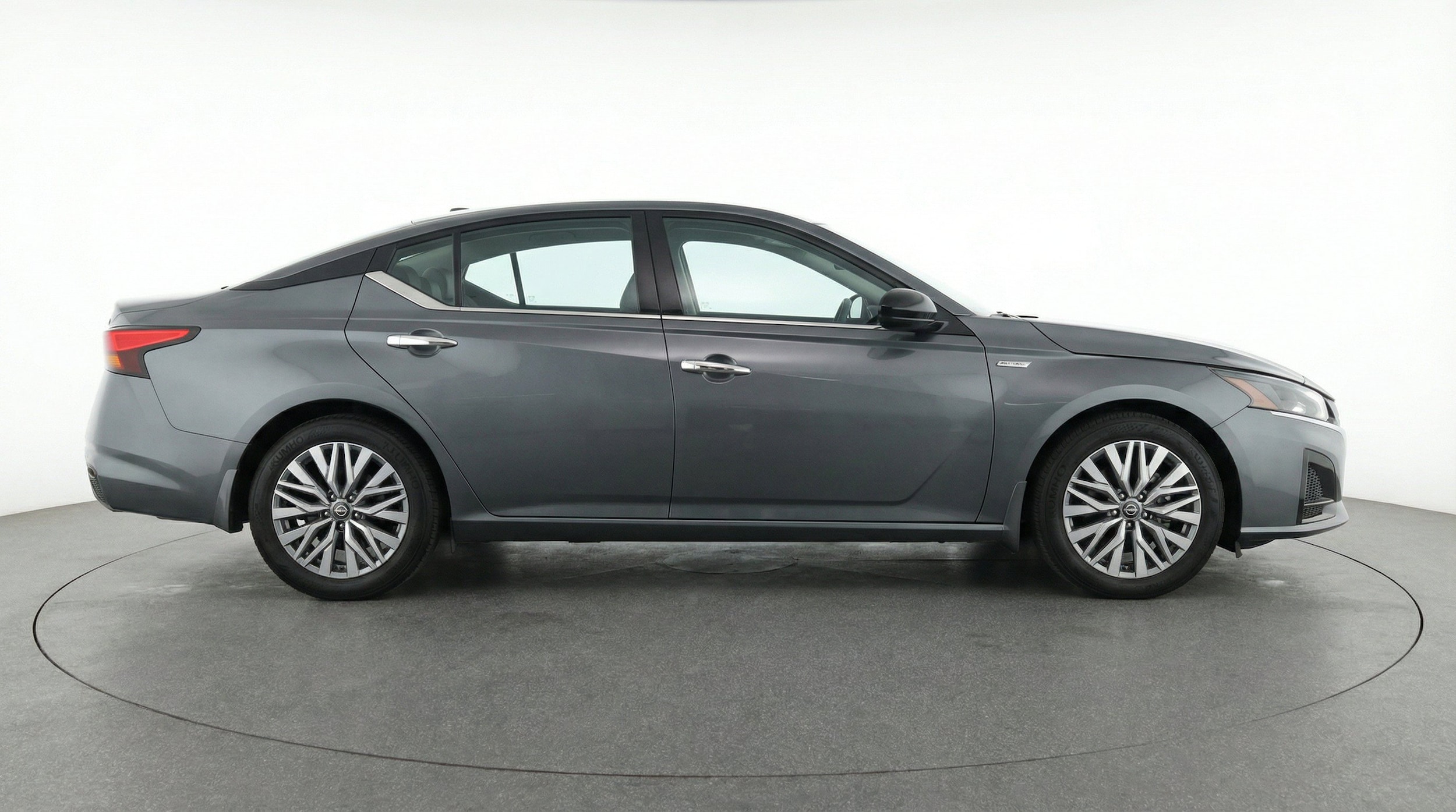 Thumbnail: 2025 Nissan Altima - 10
