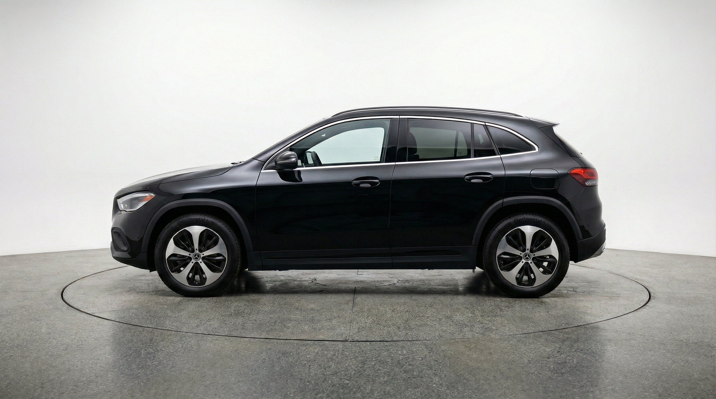 Thumbnail: 2025 Mercedes-Benz GLA - 5