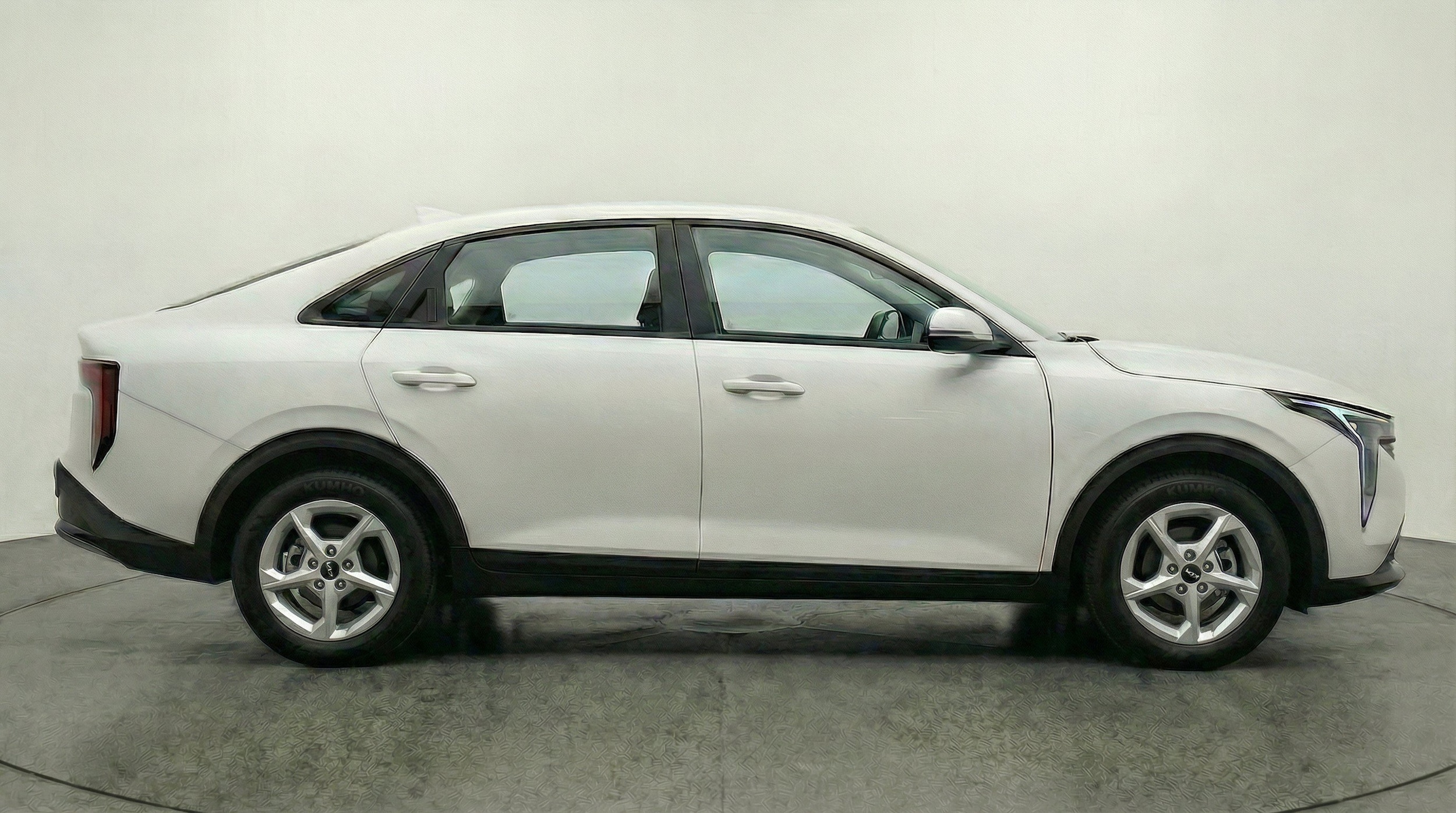 Thumbnail: 2025 Kia K4 - 10