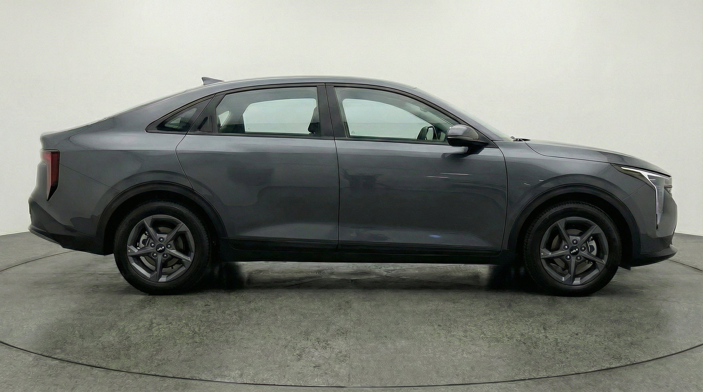 Thumbnail: 2025 Kia K4 - 10