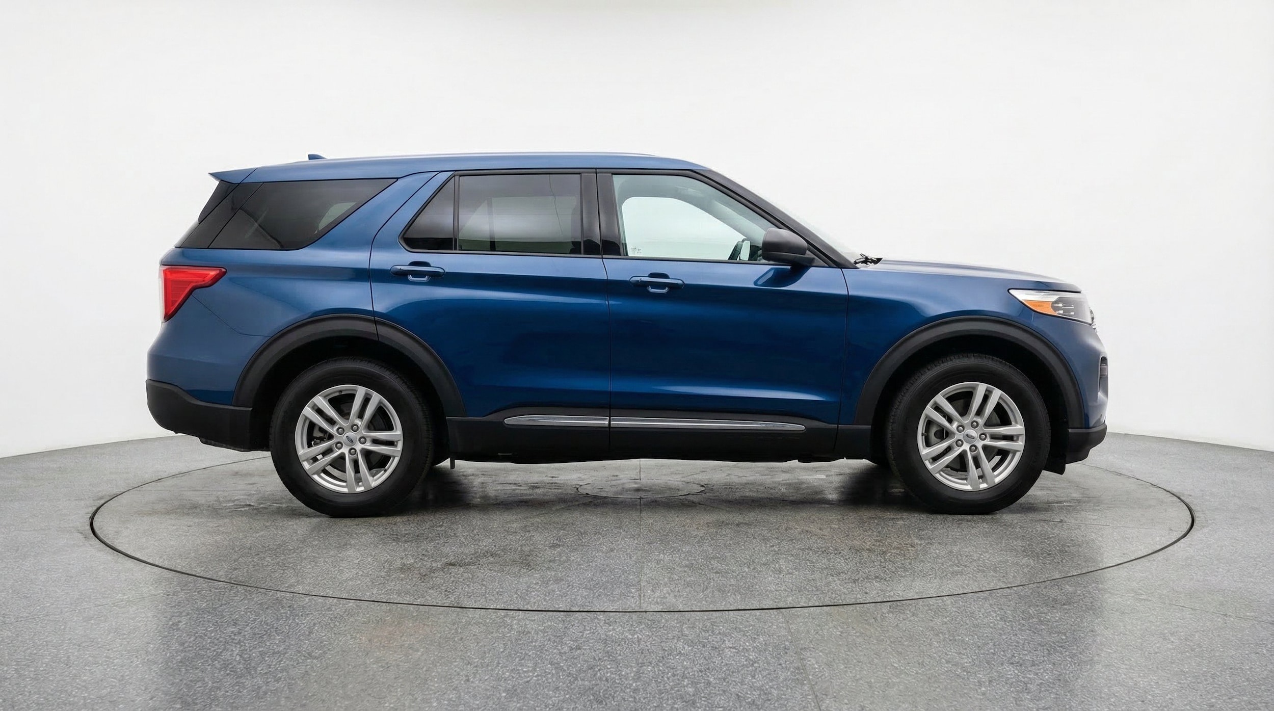 Thumbnail: 2024 Ford Explorer - 10