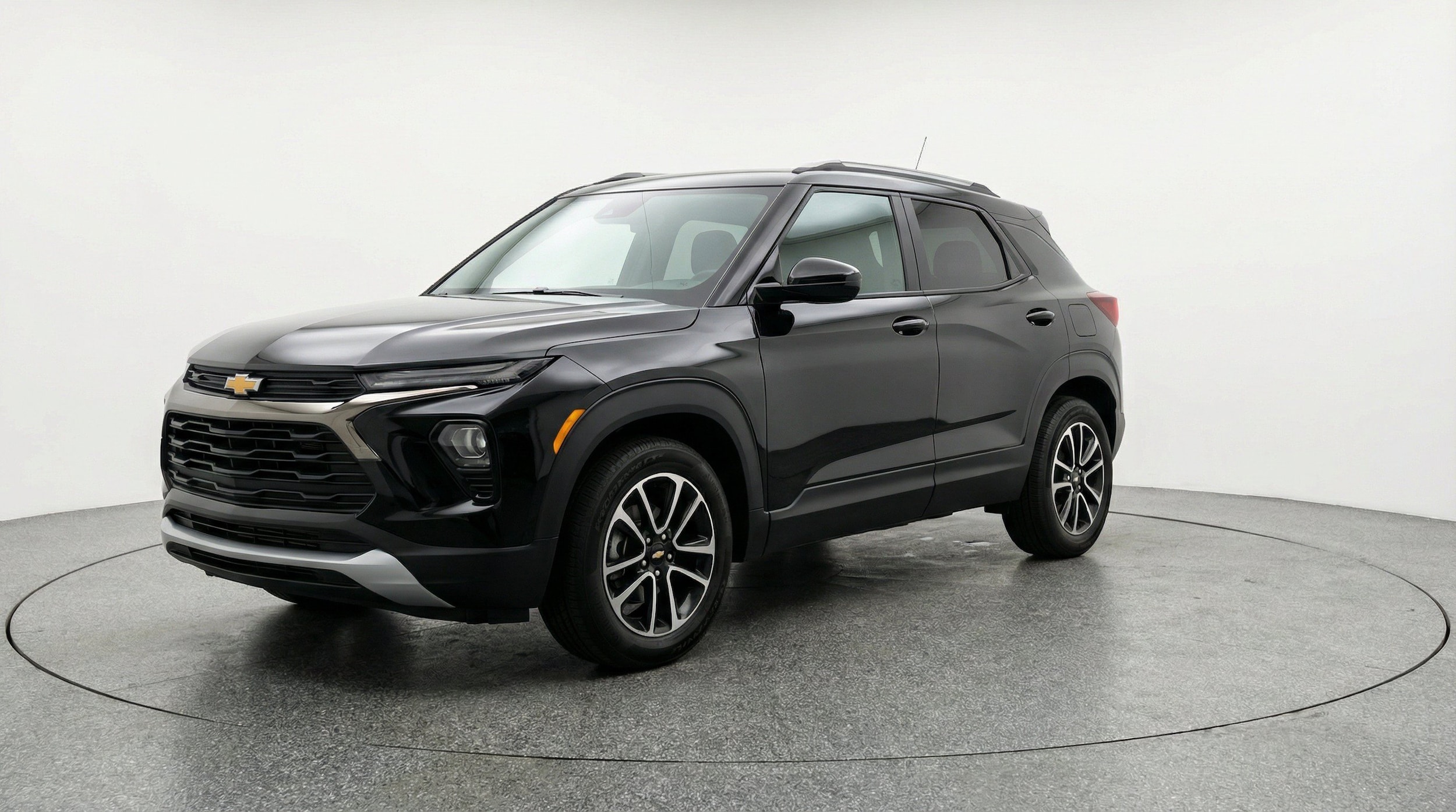 Thumbnail: 2025 Chevrolet TrailBlazer - 3