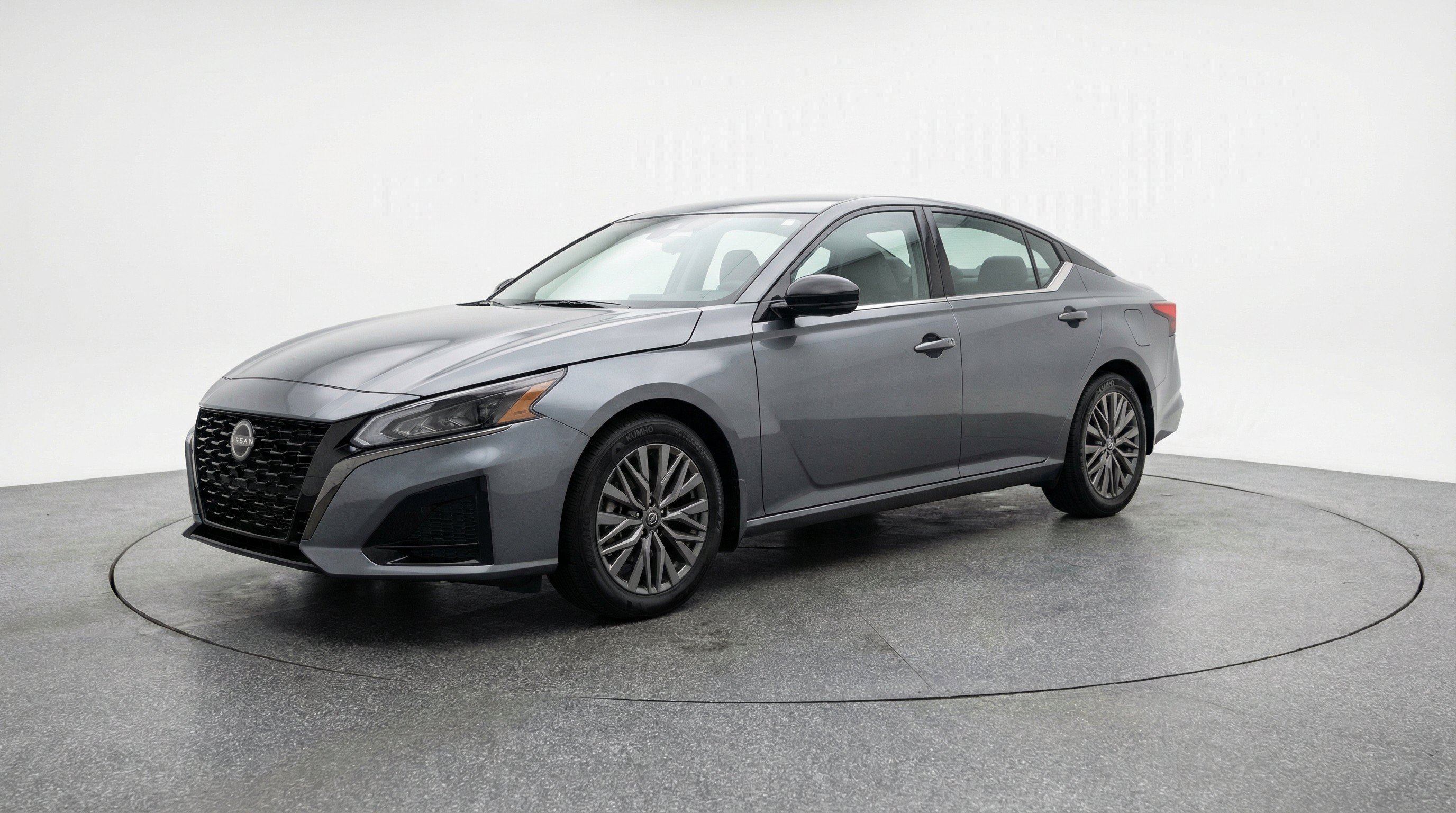 Thumbnail: 2025 Nissan Altima - 3