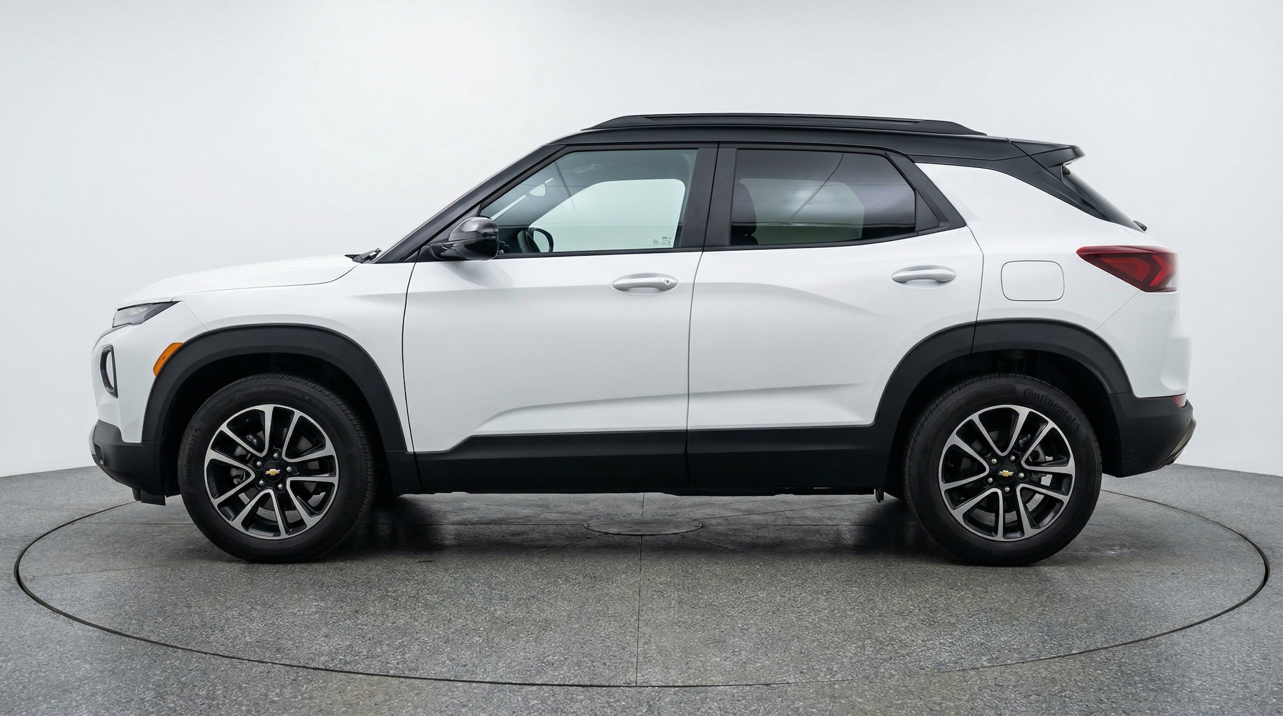 Thumbnail: 2025 Chevrolet TrailBlazer - 5